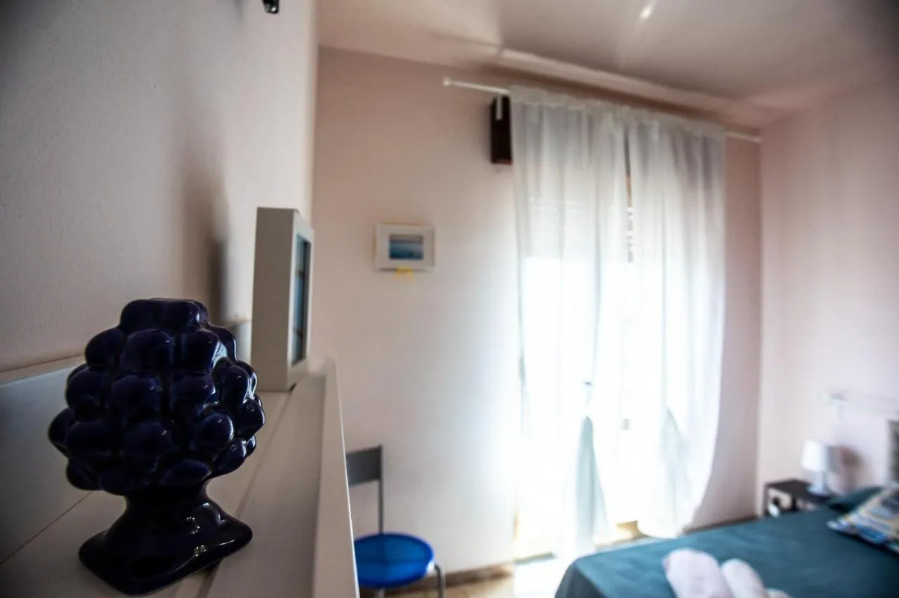 Casa Vacanza Portopalo “Elle” Portopalo Di Capo Passero Italy