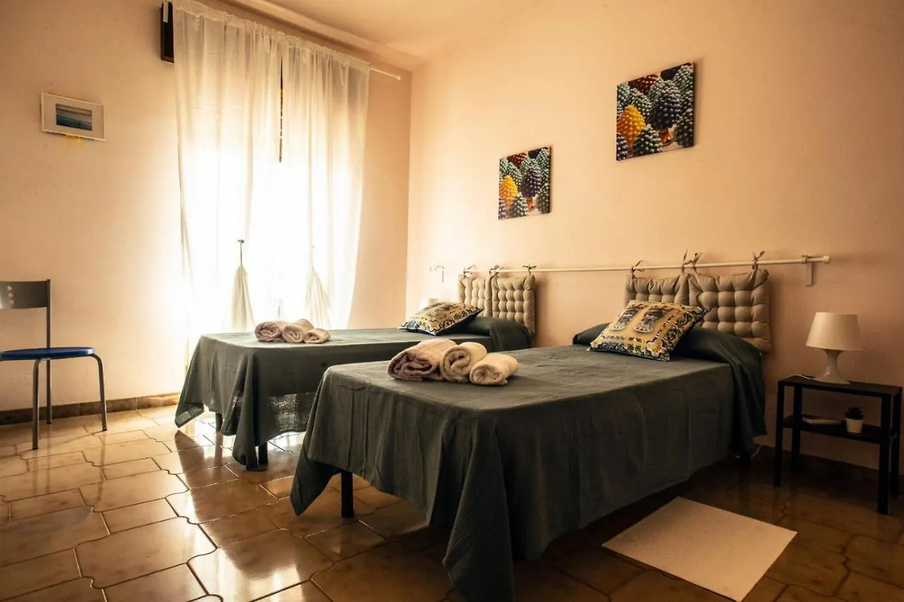 Casa Vacanza Portopalo “Elle” Portopalo Di Capo Passero Apartment