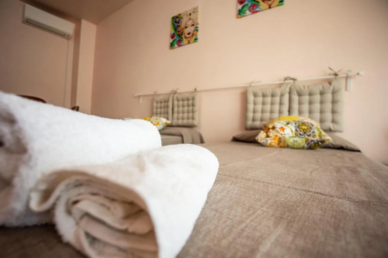 Casa Vacanza Portopalo “Elle” Portopalo Di Capo Passero 0*,